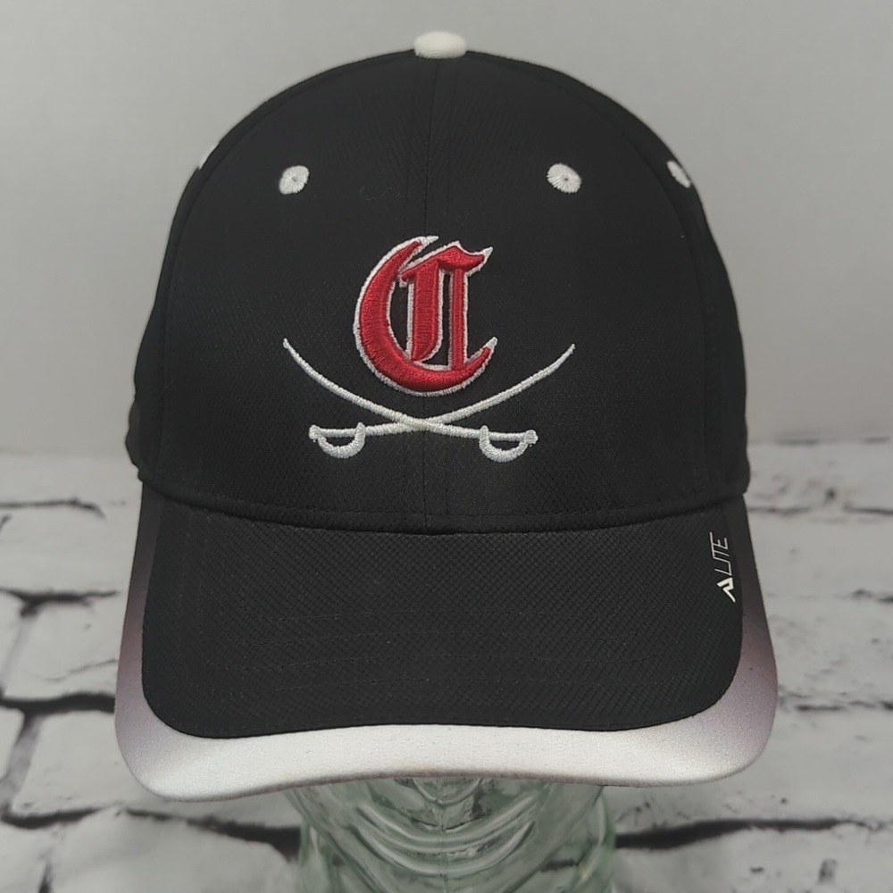 Cleveland Cavaliers Mens Hat Black  Adjustable Ball Cap